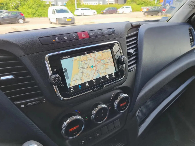 Furgon Iveco Daily 35S16 HI-MATIC 2.3 L2H2/ Airco/ Navi/ LED/ Matrix: slika Furgon Iveco Daily 35S16 HI-MATIC 2.3 L2H2/ Airco/ Navi/ LED/ Matrix