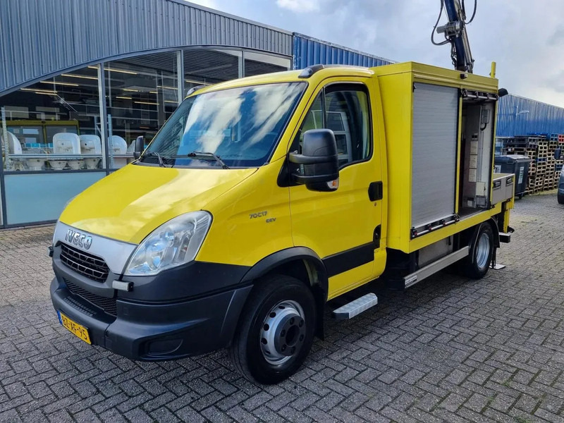 Iveco Daily 70C17 Servicewagen/ Kraan/ Winch - Kamion s kranom: slika Iveco Daily 70C17 Servicewagen/ Kraan/ Winch - Kamion s kranom Iveco Daily 70C17 Servicewagen/ Kraan/ Winch - Kamion s kranom: slika Iveco Daily 70C17 Servicewagen/ Kraan/ Winch - Kamion s kranom