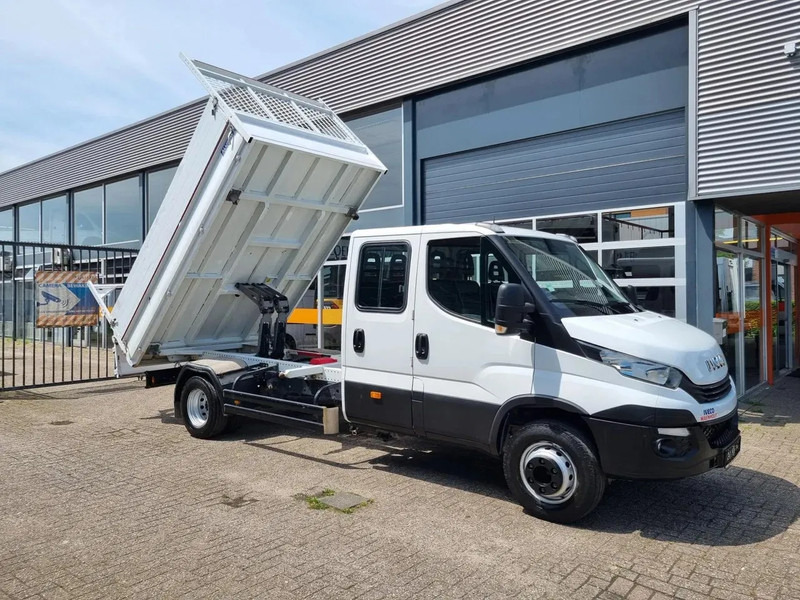 Iveco Daily 70C18/ Dreiseitenkipper/ Airco/ 7 Pers. - Kiper: slika Iveco Daily 70C18/ Dreiseitenkipper/ Airco/ 7 Pers. - Kiper Iveco Daily 70C18/ Dreiseitenkipper/ Airco/ 7 Pers. - Kiper: slika Iveco Daily 70C18/ Dreiseitenkipper/ Airco/ 7 Pers. - Kiper