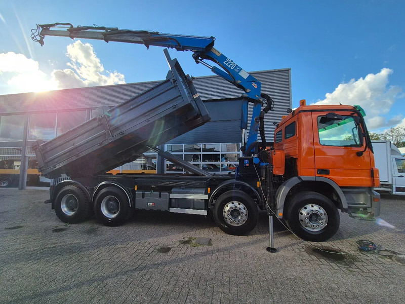 Mercedes-Benz Actros 3241 8X4 Containersysteem/ 20T HMF crane/ Manual - Kamion s kukastom dizalicom, Kamion s kranom: slika Mercedes-Benz Actros 3241 8X4 Containersysteem/ 20T HMF crane/ Manual - Kamion s kukastom dizalicom, Kamion s kranom Mercedes-Benz Actros 3241 8X4 Containersysteem/ 20T HMF crane/ Manual - Kamion s kukastom dizalicom, Kamion s kranom: slika Mercedes-Benz Actros 3241 8X4 Containersysteem/ 20T HMF crane/ Manual - Kamion s kukastom dizalicom, Kamion s kranom