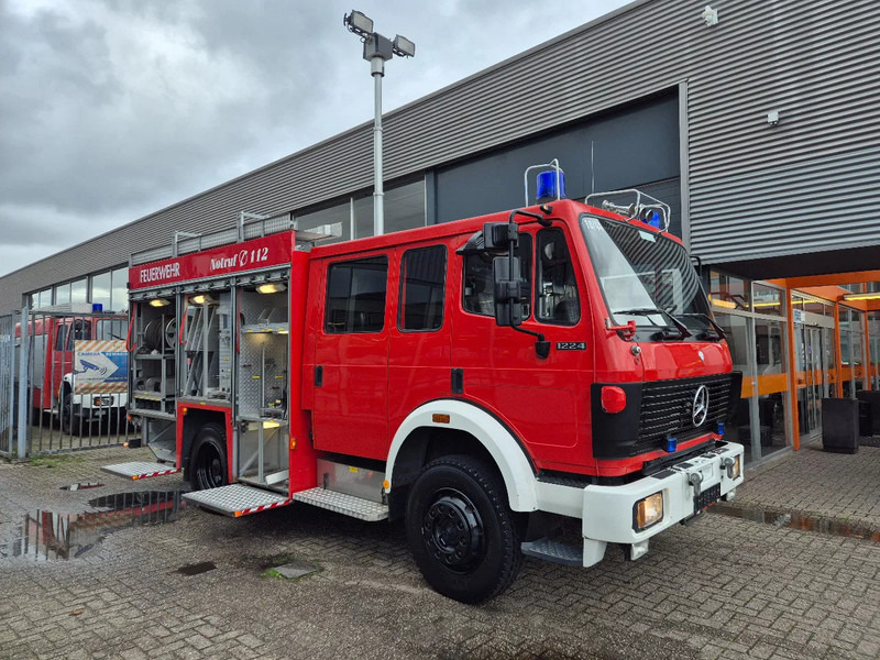 Mercedes-Benz SK 1224 4x4 FIRETRUCK/ FEUERWEHR/ 2400L TANK/ EXPEDITION - Vatrogasno vozilo: slika Mercedes-Benz SK 1224 4x4 FIRETRUCK/ FEUERWEHR/ 2400L TANK/ EXPEDITION - Vatrogasno vozilo Mercedes-Benz SK 1224 4x4 FIRETRUCK/ FEUERWEHR/ 2400L TANK/ EXPEDITION - Vatrogasno vozilo: slika Mercedes-Benz SK 1224 4x4 FIRETRUCK/ FEUERWEHR/ 2400L TANK/ EXPEDITION - Vatrogasno vozilo