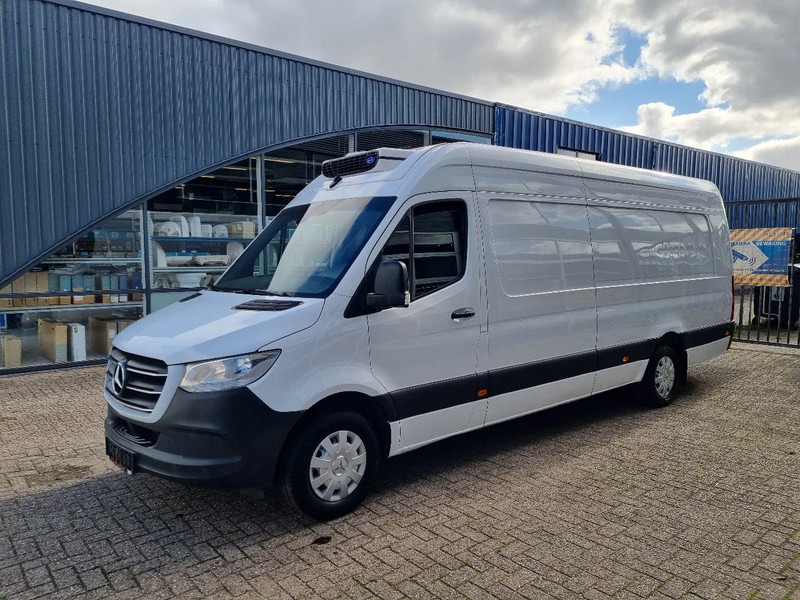 Mercedes-Benz Sprinter 315 CDI L4H2 XXL Koelwagen Carrier Viento 350 Euro 6D-T - Dostavno vozilo hladnjača: slika Mercedes-Benz Sprinter 315 CDI L4H2 XXL Koelwagen Carrier Viento 350 Euro 6D-T - Dostavno vozilo hladnjača Mercedes-Benz Sprinter 315 CDI L4H2 XXL Koelwagen Carrier Viento 350 Euro 6D-T - Dostavno vozilo hladnjača: slika Mercedes-Benz Sprinter 315 CDI L4H2 XXL Koelwagen Carrier Viento 350 Euro 6D-T - Dostavno vozilo hladnjača