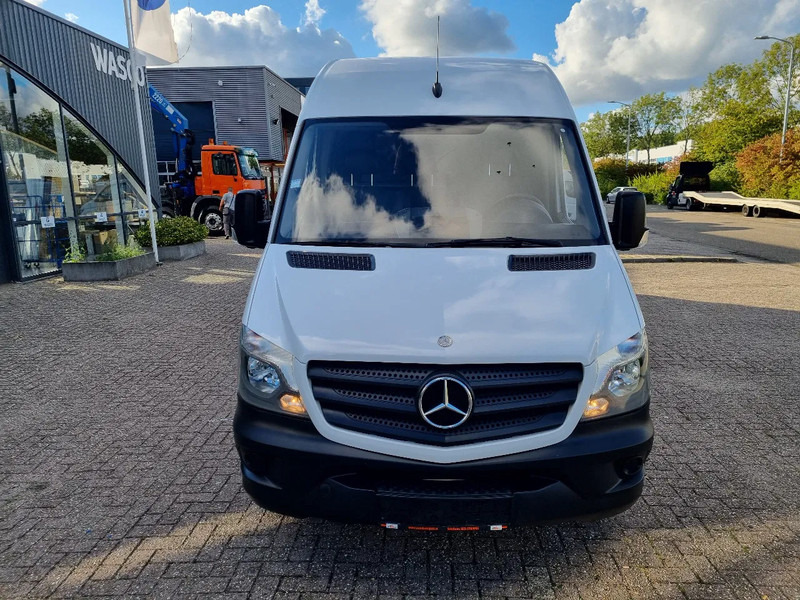 Mercedes-Benz Sprinter 516 CDI MAXI/ Automaat / 2.2 CDI 163 PK - Furgon: slika Mercedes-Benz Sprinter 516 CDI MAXI/ Automaat / 2.2 CDI 163 PK - Furgon Mercedes-Benz Sprinter 516 CDI MAXI/ Automaat / 2.2 CDI 163 PK - Furgon: slika Mercedes-Benz Sprinter 516 CDI MAXI/ Automaat / 2.2 CDI 163 PK - Furgon