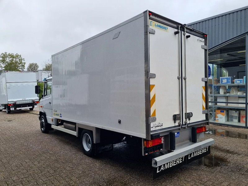 Mercedes-Benz Vario 816D/ Kuhlkoffer/ Carrier Supra 750mt/ Trennwand - Kamion hladnjača: slika Mercedes-Benz Vario 816D/ Kuhlkoffer/ Carrier Supra 750mt/ Trennwand - Kamion hladnjača Mercedes-Benz Vario 816D/ Kuhlkoffer/ Carrier Supra 750mt/ Trennwand - Kamion hladnjača: slika Mercedes-Benz Vario 816D/ Kuhlkoffer/ Carrier Supra 750mt/ Trennwand - Kamion hladnjača