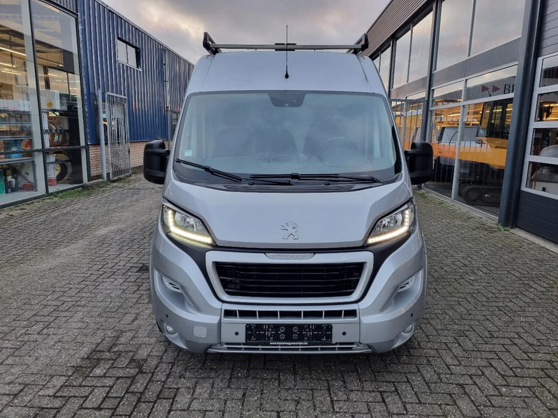 Peugeot Boxer 2.0 HDI 160 PK L3H2 Euro 6 - Furgon: slika Peugeot Boxer 2.0 HDI 160 PK L3H2 Euro 6 - Furgon Peugeot Boxer 2.0 HDI 160 PK L3H2 Euro 6 - Furgon: slika Peugeot Boxer 2.0 HDI 160 PK L3H2 Euro 6 - Furgon