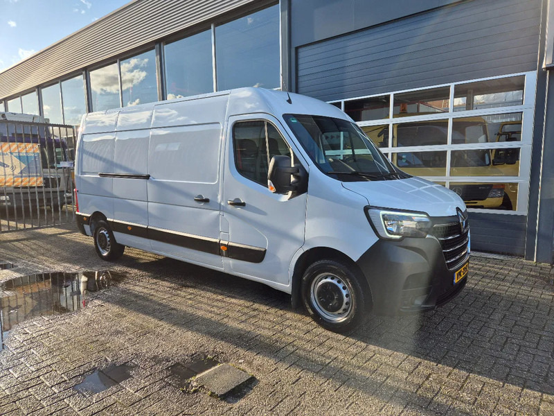 Renault Master L3H2 2.3 DCI 150 PK EURO 6 - Furgon: slika Renault Master L3H2 2.3 DCI 150 PK EURO 6 - Furgon Renault Master L3H2 2.3 DCI 150 PK EURO 6 - Furgon: slika Renault Master L3H2 2.3 DCI 150 PK EURO 6 - Furgon