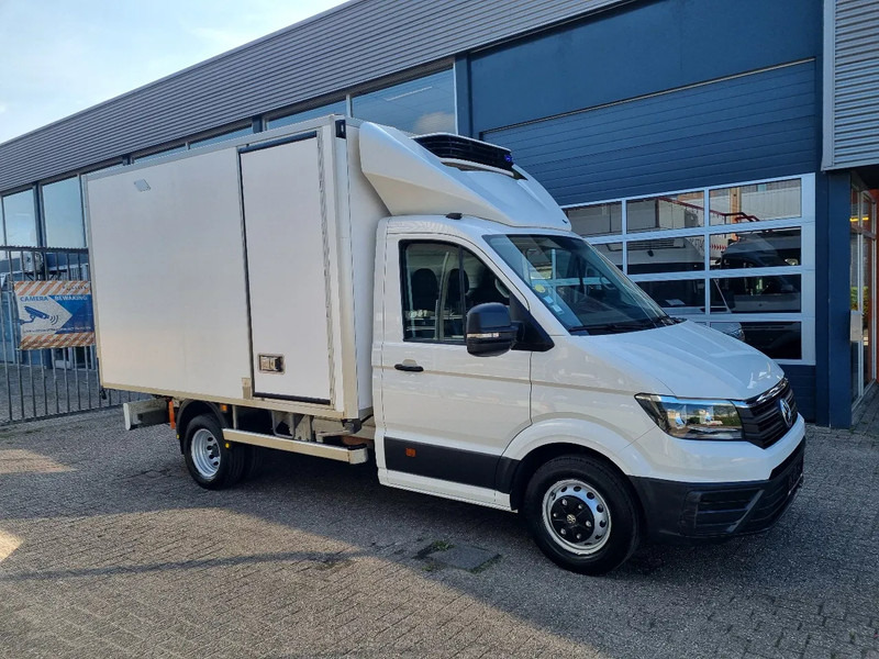 Volkswagen Crafter 50 2.0 TDI Kuhlkoffer/ Carrier Xarios 350/ -20+20 - Dostavno vozilo hladnjača: slika Volkswagen Crafter 50 2.0 TDI Kuhlkoffer/ Carrier Xarios 350/ -20+20 - Dostavno vozilo hladnjača Volkswagen Crafter 50 2.0 TDI Kuhlkoffer/ Carrier Xarios 350/ -20+20 - Dostavno vozilo hladnjača: slika Volkswagen Crafter 50 2.0 TDI Kuhlkoffer/ Carrier Xarios 350/ -20+20 - Dostavno vozilo hladnjača