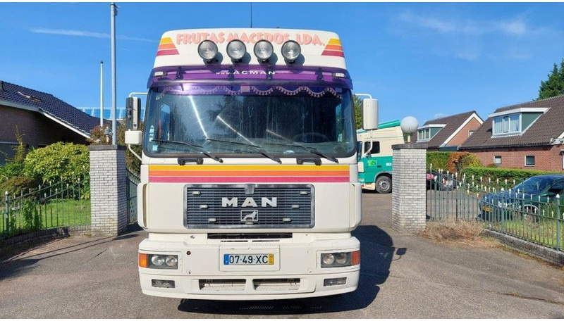 MAN 26.463 26 463 6x2 Chassis Manual - Kamion-šasija: slika MAN 26.463 26 463 6x2 Chassis Manual - Kamion-šasija MAN 26.463 26 463 6x2 Chassis Manual - Kamion-šasija: slika MAN 26.463 26 463 6x2 Chassis Manual - Kamion-šasija