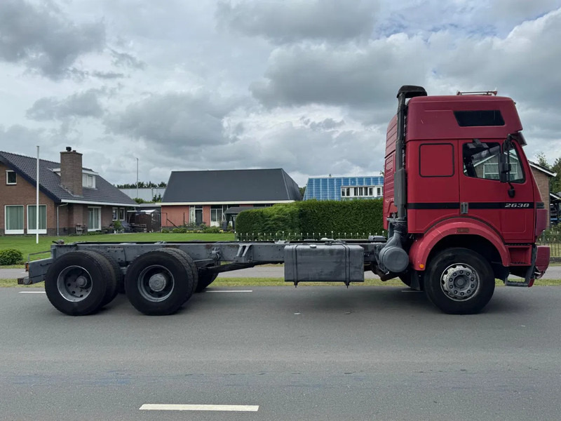 Mercedes-Benz SK 2638 V8 6X2 STEEL SPRING BIG AXLE HIGH CABINE PERFECT CONDITIONS - Kamion-šasija: slika Mercedes-Benz SK 2638 V8 6X2 STEEL SPRING BIG AXLE HIGH CABINE PERFECT CONDITIONS - Kamion-šasija Mercedes-Benz SK 2638 V8 6X2 STEEL SPRING BIG AXLE HIGH CABINE PERFECT CONDITIONS - Kamion-šasija: slika Mercedes-Benz SK 2638 V8 6X2 STEEL SPRING BIG AXLE HIGH CABINE PERFECT CONDITIONS - Kamion-šasija