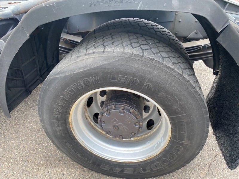 Tegljač DAF 2300 NEW CONDITION DAF 2300 TRUCKHEAD: slika Tegljač DAF 2300 NEW CONDITION DAF 2300 TRUCKHEAD