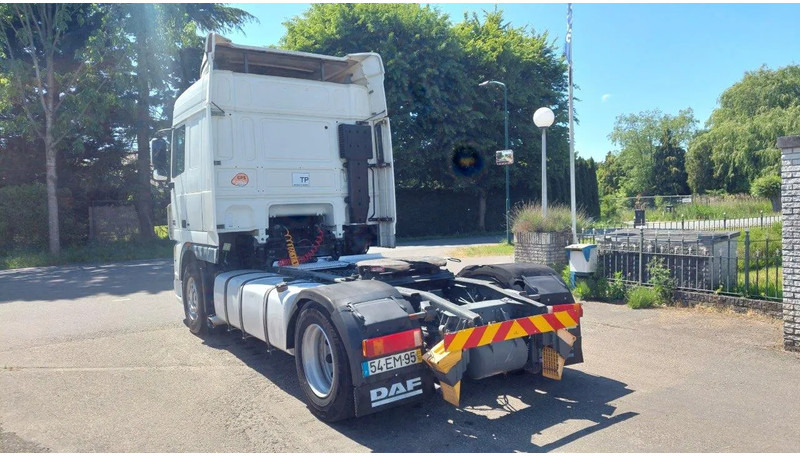 DAF XF 105.410 4x2 - Tegljač: slika DAF XF 105.410 4x2 - Tegljač DAF XF 105.410 4x2 - Tegljač: slika DAF XF 105.410 4x2 - Tegljač