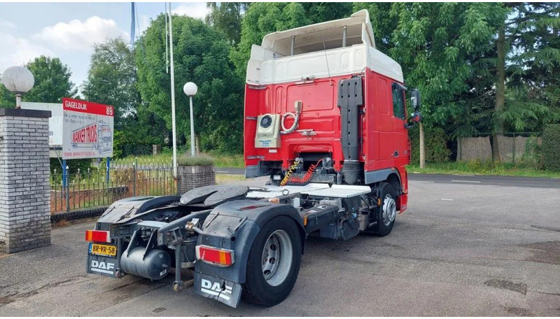 DAF XF 105 410 4x2 - Tegljač: slika DAF XF 105 410 4x2 - Tegljač DAF XF 105 410 4x2 - Tegljač: slika DAF XF 105 410 4x2 - Tegljač