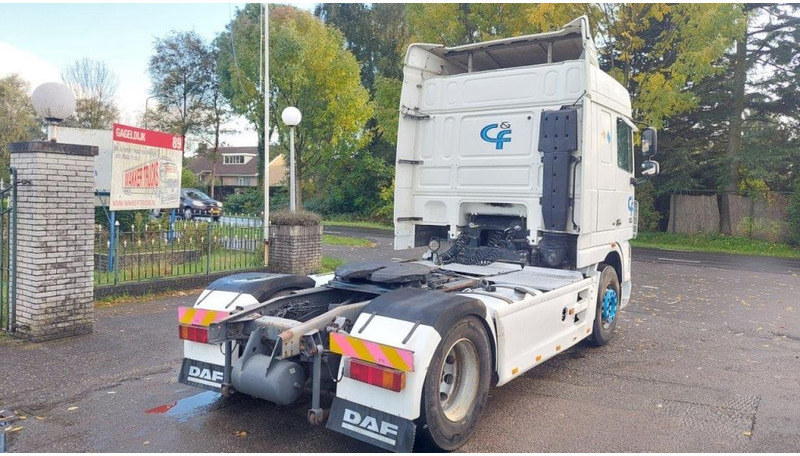 DAF XF 105.410 - Tegljač: slika DAF XF 105.410 - Tegljač DAF XF 105.410 - Tegljač: slika DAF XF 105.410 - Tegljač