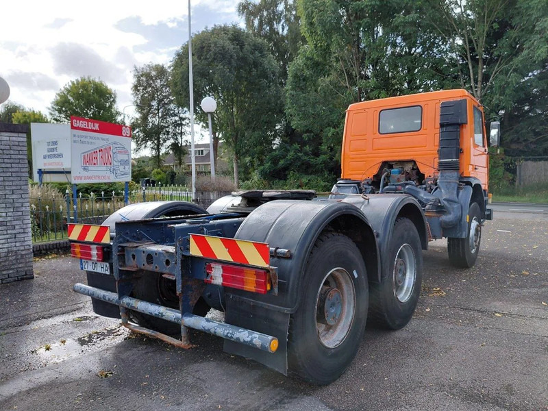 Tegljač Scania P113-360 6x4 TRUCKHEAD FULL STEEL SPRING BIG AXLES: slika Tegljač Scania P113-360 6x4 TRUCKHEAD FULL STEEL SPRING BIG AXLES