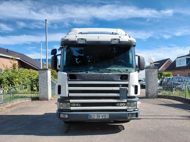 Scania P124-420 MANUAL + RETARDER !!!! 2 PIPES !!!! - Tegljač: slika Scania P124-420 MANUAL + RETARDER !!!! 2 PIPES !!!! - Tegljač Scania P124-420 MANUAL + RETARDER !!!! 2 PIPES !!!! - Tegljač: slika Scania P124-420 MANUAL + RETARDER !!!! 2 PIPES !!!! - Tegljač