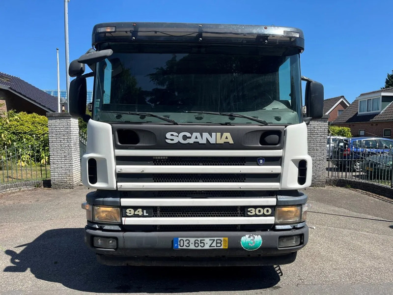 Scania P94-300 94 MANUAL GEARBOX AIRCO RETARDER 10-2004 - Tegljač: slika Scania P94-300 94 MANUAL GEARBOX AIRCO RETARDER 10-2004 - Tegljač Scania P94-300 94 MANUAL GEARBOX AIRCO RETARDER 10-2004 - Tegljač: slika Scania P94-300 94 MANUAL GEARBOX AIRCO RETARDER 10-2004 - Tegljač