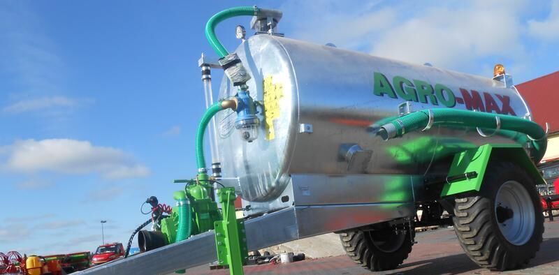 AGRO-MAX Beczkowóz 5000 / Cisterna de agua de 5. - Cisterna za gnojnicu: slika AGRO-MAX Beczkowóz 5000 / Cisterna de agua de 5. - Cisterna za gnojnicu AGRO-MAX Beczkowóz 5000 / Cisterna de agua de 5. - Cisterna za gnojnicu: slika AGRO-MAX Beczkowóz 5000 / Cisterna de agua de 5. - Cisterna za gnojnicu
