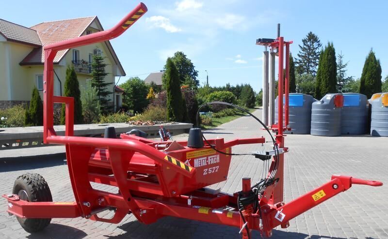 METAL-FACH Owijarka do bel Z577/ Samozaładowcza - Omotač bala: slika METAL-FACH Owijarka do bel Z577/ Samozaładowcza - Omotač bala METAL-FACH Owijarka do bel Z577/ Samozaładowcza - Omotač bala: slika METAL-FACH Owijarka do bel Z577/ Samozaładowcza - Omotač bala