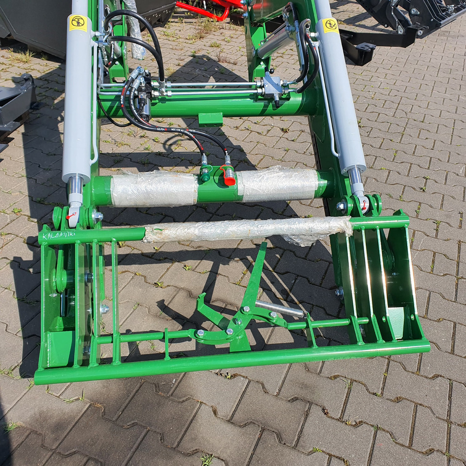 METAL-TECHNIK Tytan MT-03 John Deere - Prednji utovarivač za traktor za Traktor: slika METAL-TECHNIK Tytan MT-03 John Deere - Prednji utovarivač za traktor za Traktor METAL-TECHNIK Tytan MT-03 John Deere - Prednji utovarivač za traktor za Traktor: slika METAL-TECHNIK Tytan MT-03 John Deere - Prednji utovarivač za traktor za Traktor