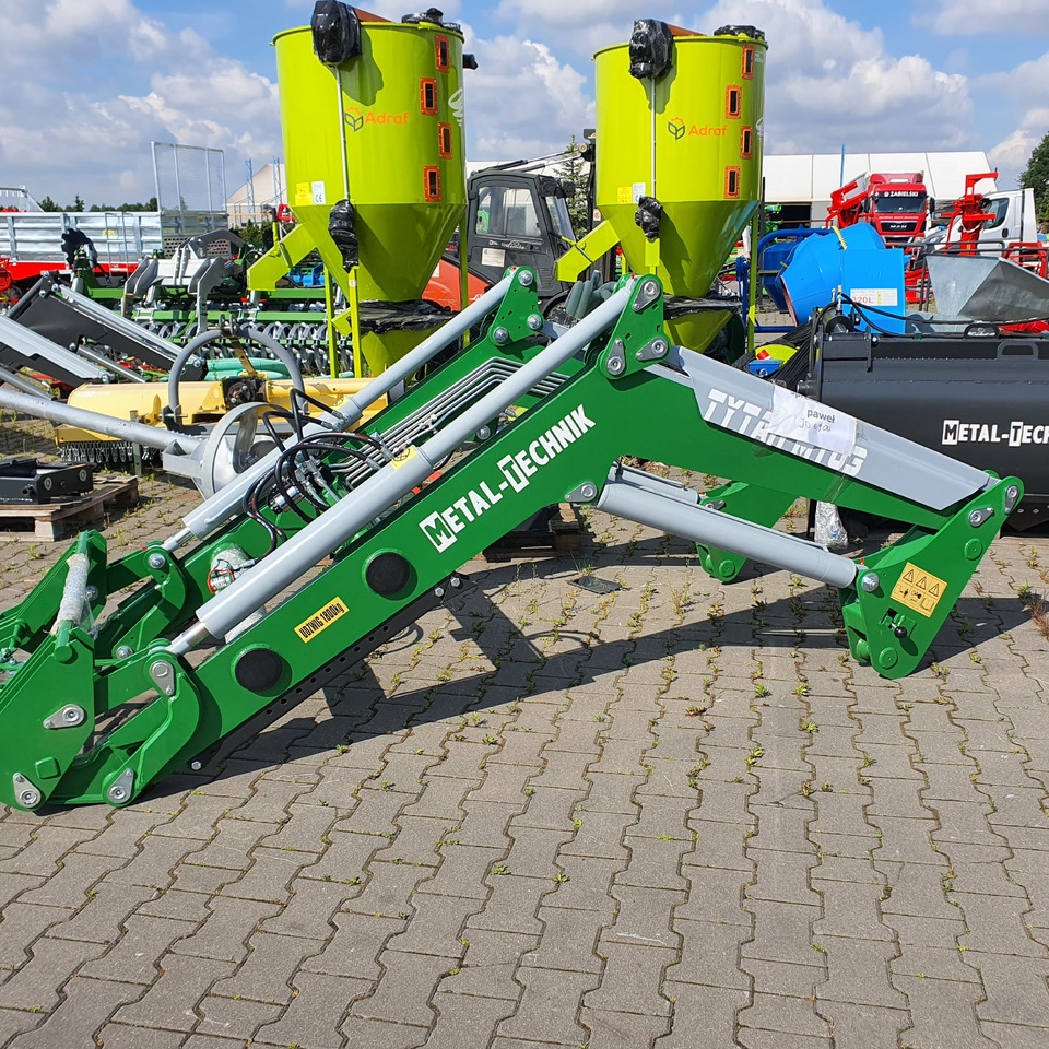 METAL-TECHNIK Tytan MT-03 John Deere - Prednji utovarivač za traktor za Traktor: slika METAL-TECHNIK Tytan MT-03 John Deere - Prednji utovarivač za traktor za Traktor METAL-TECHNIK Tytan MT-03 John Deere - Prednji utovarivač za traktor za Traktor: slika METAL-TECHNIK Tytan MT-03 John Deere - Prednji utovarivač za traktor za Traktor