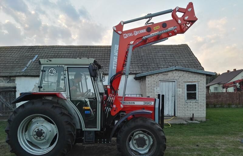 Metal-Technik Frontlader für MASSEY FERGUSON 3060 / Ładowacz czołowy do MASSEY - Prednji utovarivač za traktor: slika Metal-Technik Frontlader für MASSEY FERGUSON 3060 / Ładowacz czołowy do MASSEY - Prednji utovarivač za traktor Metal-Technik Frontlader für MASSEY FERGUSON 3060 / Ładowacz czołowy do MASSEY - Prednji utovarivač za traktor: slika Metal-Technik Frontlader für MASSEY FERGUSON 3060 / Ładowacz czołowy do MASSEY - Prednji utovarivač za traktor
