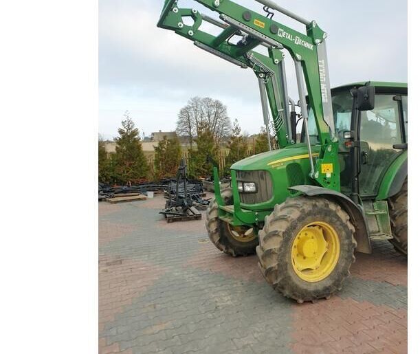 Metal-Technik New - Prednji utovarivač za traktor: slika Metal-Technik New - Prednji utovarivač za traktor Metal-Technik New - Prednji utovarivač za traktor: slika Metal-Technik New - Prednji utovarivač za traktor