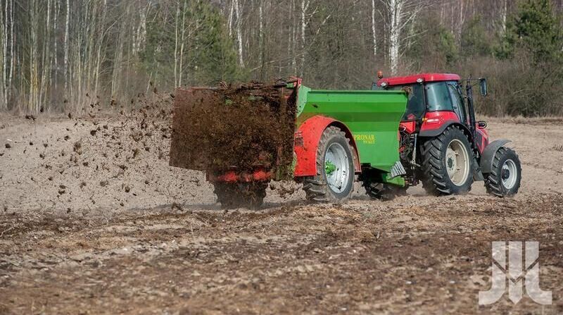 PRONAR NV161/3 - Rasipač stajskog gnoja: slika PRONAR NV161/3 - Rasipač stajskog gnoja PRONAR NV161/3 - Rasipač stajskog gnoja: slika PRONAR NV161/3 - Rasipač stajskog gnoja