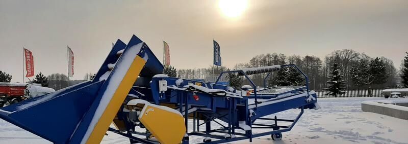 ROLMET Kartoffelsortierer M614/3 / Sortownik do ziemniaków - Oprema za obradu nakon žetve: slika ROLMET Kartoffelsortierer M614/3 / Sortownik do ziemniaków - Oprema za obradu nakon žetve ROLMET Kartoffelsortierer M614/3 / Sortownik do ziemniaków - Oprema za obradu nakon žetve: slika ROLMET Kartoffelsortierer M614/3 / Sortownik do ziemniaków - Oprema za obradu nakon žetve