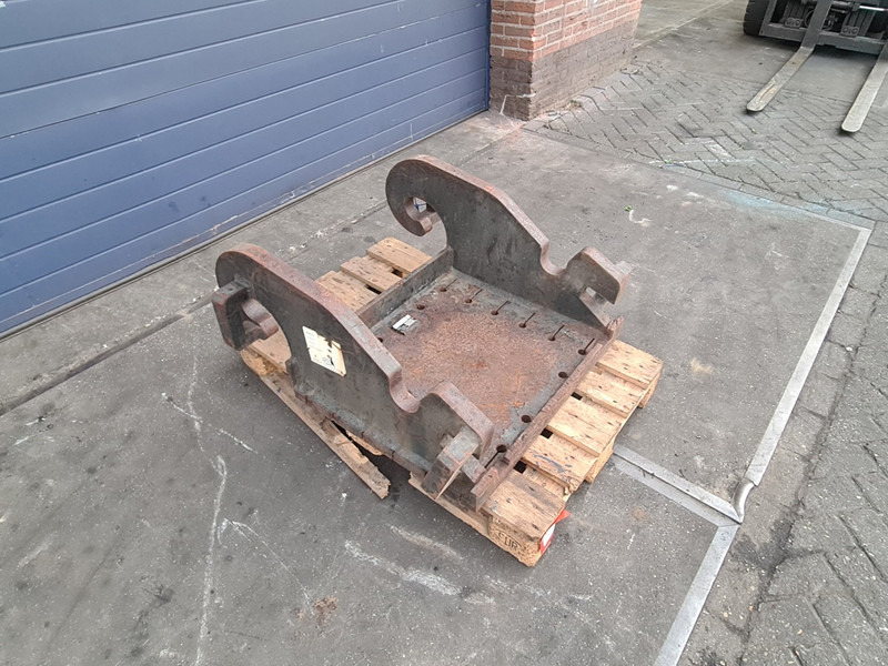 Kopplaat adaptor plate cw45 breedt - Brza spojka za Građevinski strojevi: slika kopplaat adaptor plate cw45 breedt - Brza spojka za Građevinski strojevi Kopplaat adaptor plate cw45 breedt - Brza spojka za Građevinski strojevi: slika kopplaat adaptor plate cw45 breedt - Brza spojka za Građevinski strojevi