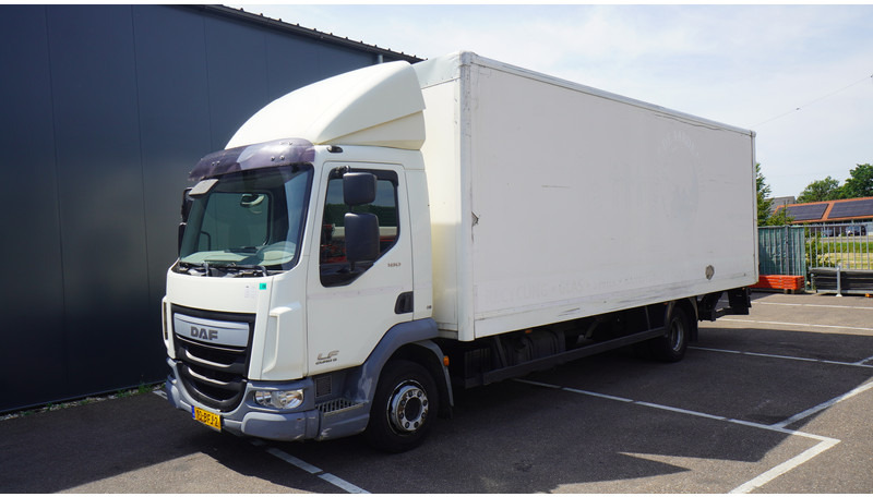 DAF LF 180 CLOSED BOX 310.600KM - Kamion sandučar: slika DAF LF 180 CLOSED BOX 310.600KM - Kamion sandučar DAF LF 180 CLOSED BOX 310.600KM - Kamion sandučar: slika DAF LF 180 CLOSED BOX 310.600KM - Kamion sandučar