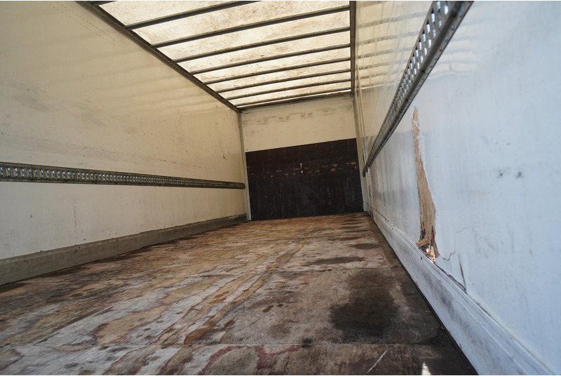 DAF LF 180 CLOSED BOX 310.600KM - Kamion sandučar: slika DAF LF 180 CLOSED BOX 310.600KM - Kamion sandučar DAF LF 180 CLOSED BOX 310.600KM - Kamion sandučar: slika DAF LF 180 CLOSED BOX 310.600KM - Kamion sandučar