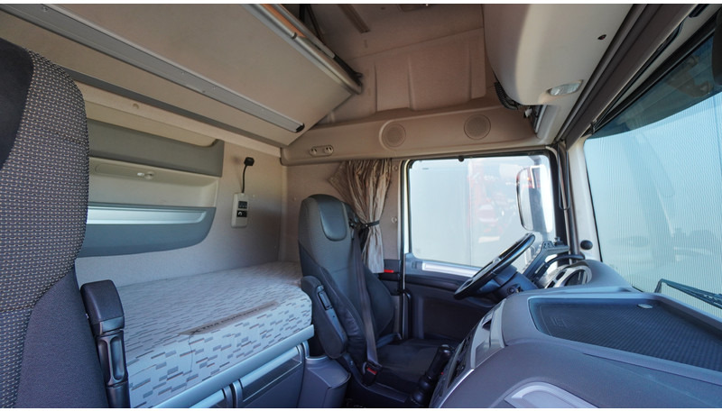 DAF XF460 8X2 HOOKARM SYSTEM TRUCK - Kamion s kukastom dizalicom: slika DAF XF460 8X2 HOOKARM SYSTEM TRUCK - Kamion s kukastom dizalicom DAF XF460 8X2 HOOKARM SYSTEM TRUCK - Kamion s kukastom dizalicom: slika DAF XF460 8X2 HOOKARM SYSTEM TRUCK - Kamion s kukastom dizalicom