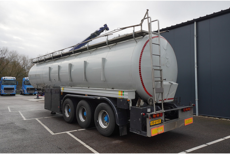Dijkstra 3 AXLE TANK TRAILER 36 M3 - Poluprikolica cisterna: slika Dijkstra 3 AXLE TANK TRAILER 36 M3 - Poluprikolica cisterna Dijkstra 3 AXLE TANK TRAILER 36 M3 - Poluprikolica cisterna: slika Dijkstra 3 AXLE TANK TRAILER 36 M3 - Poluprikolica cisterna