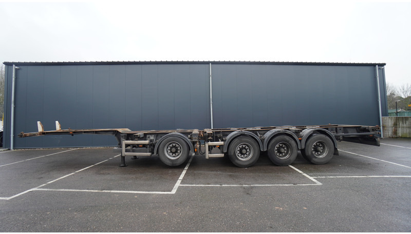 Floor 4 AXLE BREAKER CONTAINER TRAILER - Transporter kontejnera/ Poluprikolica s izmjenjivim sanducima: slika Floor 4 AXLE BREAKER CONTAINER TRAILER - Transporter kontejnera/ Poluprikolica s izmjenjivim sanducima Floor 4 AXLE BREAKER CONTAINER TRAILER - Transporter kontejnera/ Poluprikolica s izmjenjivim sanducima: slika Floor 4 AXLE BREAKER CONTAINER TRAILER - Transporter kontejnera/ Poluprikolica s izmjenjivim sanducima