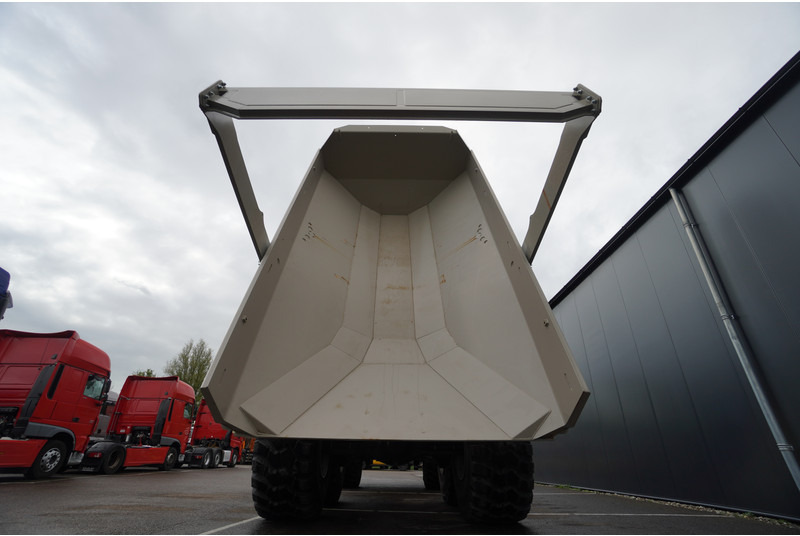 Rokbak ROKBAK RA 40 6X6 NEW 23 m3 DUMPTRUCK - Građevinski strojevi: slika Rokbak ROKBAK RA 40 6X6 NEW 23 m3 DUMPTRUCK - Građevinski strojevi Rokbak ROKBAK RA 40 6X6 NEW 23 m3 DUMPTRUCK - Građevinski strojevi: slika Rokbak ROKBAK RA 40 6X6 NEW 23 m3 DUMPTRUCK - Građevinski strojevi