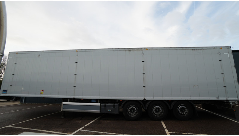 Knapen 3 AXLE WALKING FLOOR TRAILER - Poluprikolica s pokretnim podom: slika Knapen 3 AXLE WALKING FLOOR TRAILER - Poluprikolica s pokretnim podom Knapen 3 AXLE WALKING FLOOR TRAILER - Poluprikolica s pokretnim podom: slika Knapen 3 AXLE WALKING FLOOR TRAILER - Poluprikolica s pokretnim podom