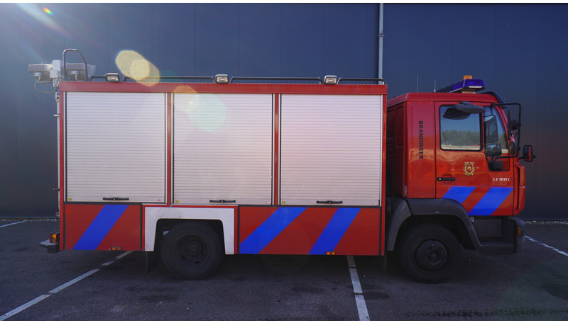 MAN LE 180 C FIRE TRUCK 21.200KM - Vatrogasno vozilo: slika MAN LE 180 C FIRE TRUCK 21.200KM - Vatrogasno vozilo MAN LE 180 C FIRE TRUCK 21.200KM - Vatrogasno vozilo: slika MAN LE 180 C FIRE TRUCK 21.200KM - Vatrogasno vozilo
