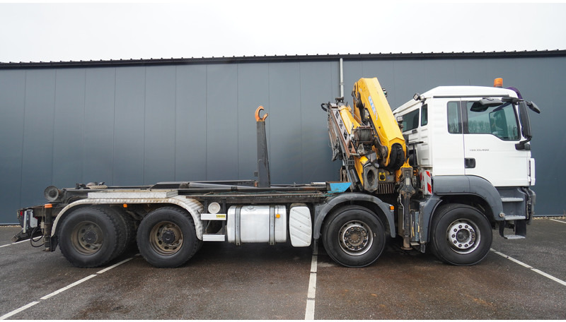 MAN TGS 35.400 8X4 HOOKARM SYSTEM WITH EFFER 305/11/6S - Kamion s kranom: slika MAN TGS 35.400 8X4 HOOKARM SYSTEM WITH EFFER 305/11/6S - Kamion s kranom MAN TGS 35.400 8X4 HOOKARM SYSTEM WITH EFFER 305/11/6S - Kamion s kranom: slika MAN TGS 35.400 8X4 HOOKARM SYSTEM WITH EFFER 305/11/6S - Kamion s kranom