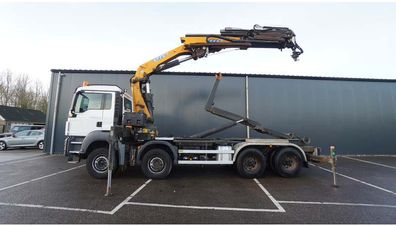 MAN TGS 35.400 8X4 HOOKARM SYSTEM WITH EFFER 305/11/6S - Kamion s kranom: slika MAN TGS 35.400 8X4 HOOKARM SYSTEM WITH EFFER 305/11/6S - Kamion s kranom MAN TGS 35.400 8X4 HOOKARM SYSTEM WITH EFFER 305/11/6S - Kamion s kranom: slika MAN TGS 35.400 8X4 HOOKARM SYSTEM WITH EFFER 305/11/6S - Kamion s kranom