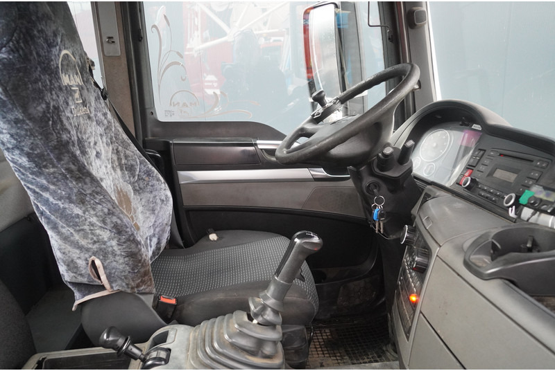 MAN TGS 35.400 8x4 HOOKARM SYSTEM MANUAL GEARBOX - Kamion s kukastom dizalicom: slika MAN TGS 35.400 8x4 HOOKARM SYSTEM MANUAL GEARBOX - Kamion s kukastom dizalicom MAN TGS 35.400 8x4 HOOKARM SYSTEM MANUAL GEARBOX - Kamion s kukastom dizalicom: slika MAN TGS 35.400 8x4 HOOKARM SYSTEM MANUAL GEARBOX - Kamion s kukastom dizalicom