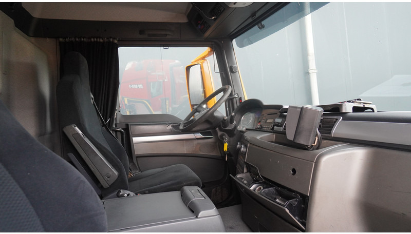 MAN TGS 35-440 8X4 2 SIDE TIPPER WITH HMF Z 1943 CRANE 415.000KM - Kamion s kranom: slika MAN TGS 35-440 8X4 2 SIDE TIPPER WITH HMF Z 1943 CRANE 415.000KM - Kamion s kranom MAN TGS 35-440 8X4 2 SIDE TIPPER WITH HMF Z 1943 CRANE 415.000KM - Kamion s kranom: slika MAN TGS 35-440 8X4 2 SIDE TIPPER WITH HMF Z 1943 CRANE 415.000KM - Kamion s kranom