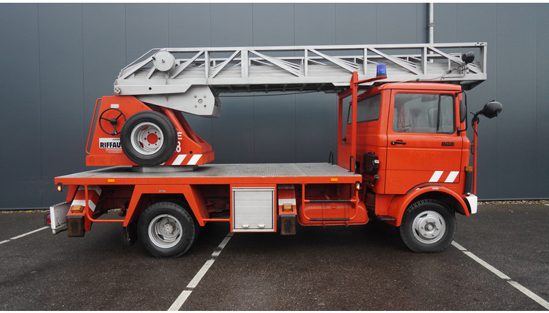 Mercedes-Benz 809 FIRE LADDER TRUCK 13.100KM MANUAL GEARBOX - Vatrogasno vozilo: slika Mercedes-Benz 809 FIRE LADDER TRUCK 13.100KM MANUAL GEARBOX - Vatrogasno vozilo Mercedes-Benz 809 FIRE LADDER TRUCK 13.100KM MANUAL GEARBOX - Vatrogasno vozilo: slika Mercedes-Benz 809 FIRE LADDER TRUCK 13.100KM MANUAL GEARBOX - Vatrogasno vozilo