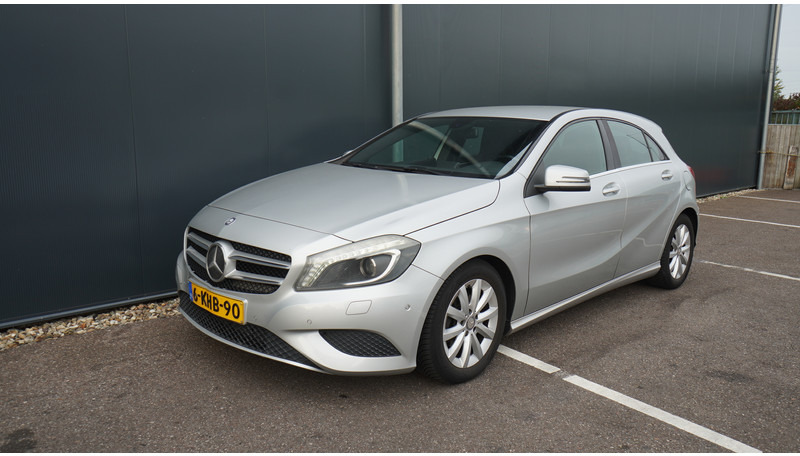 Mercedes-Benz A-Klasse A180 CDI EURO 5 - Minibus, Putnički kombi: slika Mercedes-Benz A-Klasse A180 CDI EURO 5 - Minibus, Putnički kombi Mercedes-Benz A-Klasse A180 CDI EURO 5 - Minibus, Putnički kombi: slika Mercedes-Benz A-Klasse A180 CDI EURO 5 - Minibus, Putnički kombi