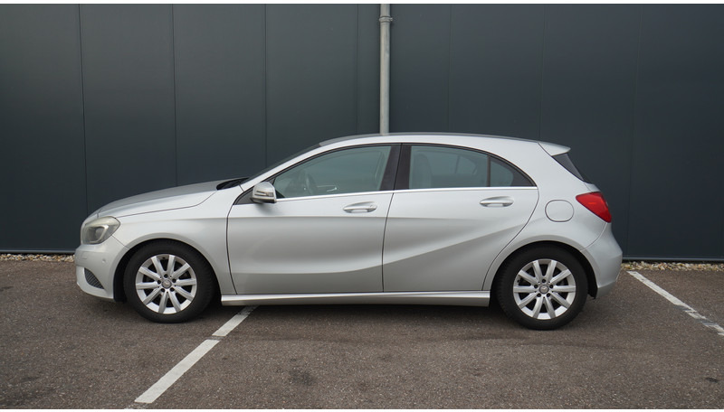 Mercedes-Benz A-Klasse A180 CDI EURO 5 - Minibus, Putnički kombi: slika Mercedes-Benz A-Klasse A180 CDI EURO 5 - Minibus, Putnički kombi Mercedes-Benz A-Klasse A180 CDI EURO 5 - Minibus, Putnički kombi: slika Mercedes-Benz A-Klasse A180 CDI EURO 5 - Minibus, Putnički kombi