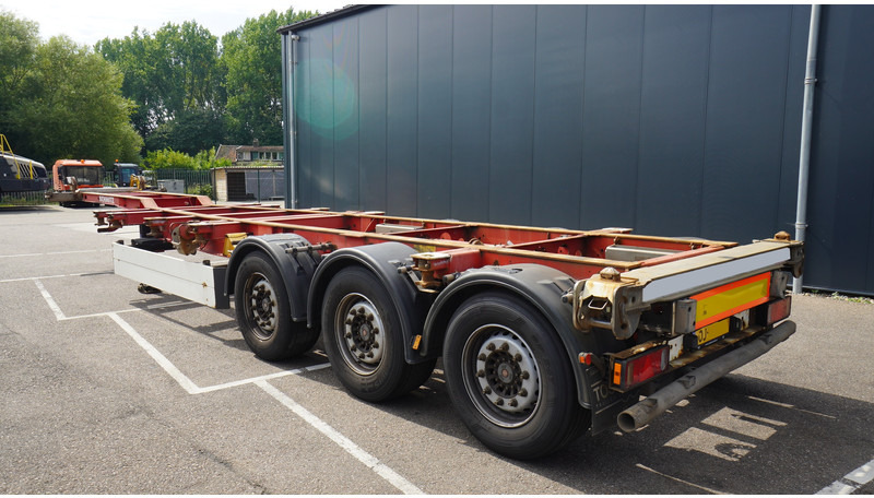 Schmitz Cargobull 3 AXLE CONTAINER TRANSPORT TRAILER EXTENDABLE 45 FT - Transporter kontejnera/ Poluprikolica s izmjenjivim sanducima: slika Schmitz Cargobull 3 AXLE CONTAINER TRANSPORT TRAILER EXTENDABLE 45 FT - Transporter kontejnera/ Poluprikolica s izmjenjivim sanducima Schmitz Cargobull 3 AXLE CONTAINER TRANSPORT TRAILER EXTENDABLE 45 FT - Transporter kontejnera/ Poluprikolica s izmjenjivim sanducima: slika Schmitz Cargobull 3 AXLE CONTAINER TRANSPORT TRAILER EXTENDABLE 45 FT - Transporter kontejnera/ Poluprikolica s izmjenjivim sanducima