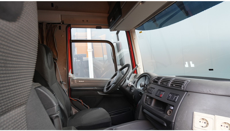 DAF CF 440 EURO 6 ADR 610.000KM - Tegljač: slika DAF CF 440 EURO 6 ADR 610.000KM - Tegljač DAF CF 440 EURO 6 ADR 610.000KM - Tegljač: slika DAF CF 440 EURO 6 ADR 610.000KM - Tegljač
