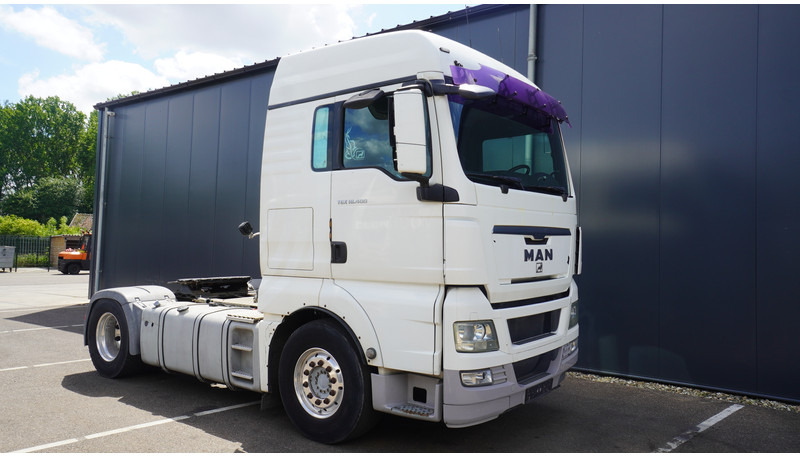 MAN TGX 18.400 EURO 5 802.000KM - Tegljač: slika MAN TGX 18.400 EURO 5 802.000KM - Tegljač MAN TGX 18.400 EURO 5 802.000KM - Tegljač: slika MAN TGX 18.400 EURO 5 802.000KM - Tegljač