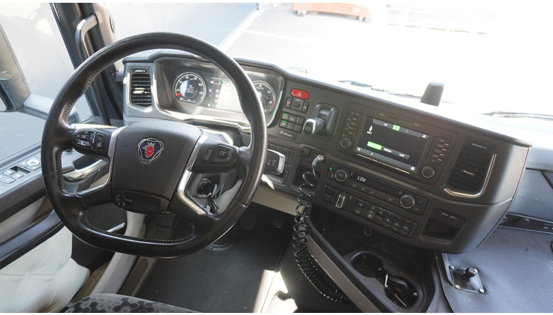 Scania R 450 NEXT GEN EURO 6 855.000KM - Tegljač: slika Scania R 450 NEXT GEN EURO 6 855.000KM - Tegljač Scania R 450 NEXT GEN EURO 6 855.000KM - Tegljač: slika Scania R 450 NEXT GEN EURO 6 855.000KM - Tegljač