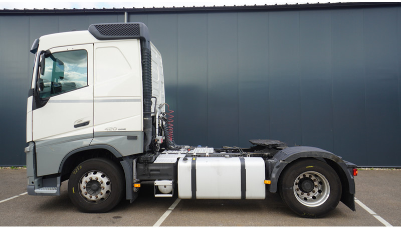 Volvo FH 420 ADR EURO 6 756.000KM - Tegljač: slika Volvo FH 420 ADR EURO 6 756.000KM - Tegljač Volvo FH 420 ADR EURO 6 756.000KM - Tegljač: slika Volvo FH 420 ADR EURO 6 756.000KM - Tegljač