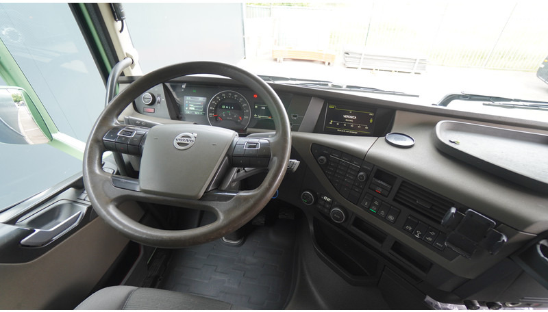 Volvo FH 460 6X4 EURO 6 769.000KM - Tegljač: slika Volvo FH 460 6X4 EURO 6 769.000KM - Tegljač Volvo FH 460 6X4 EURO 6 769.000KM - Tegljač: slika Volvo FH 460 6X4 EURO 6 769.000KM - Tegljač